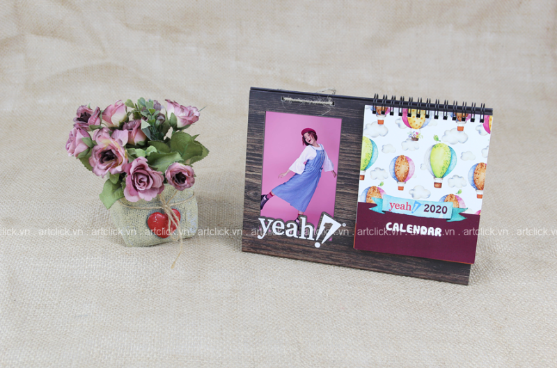 Cac Mau Lich Treo Tuong Cao Cap Cho Doanh Nghiep Artclick 26