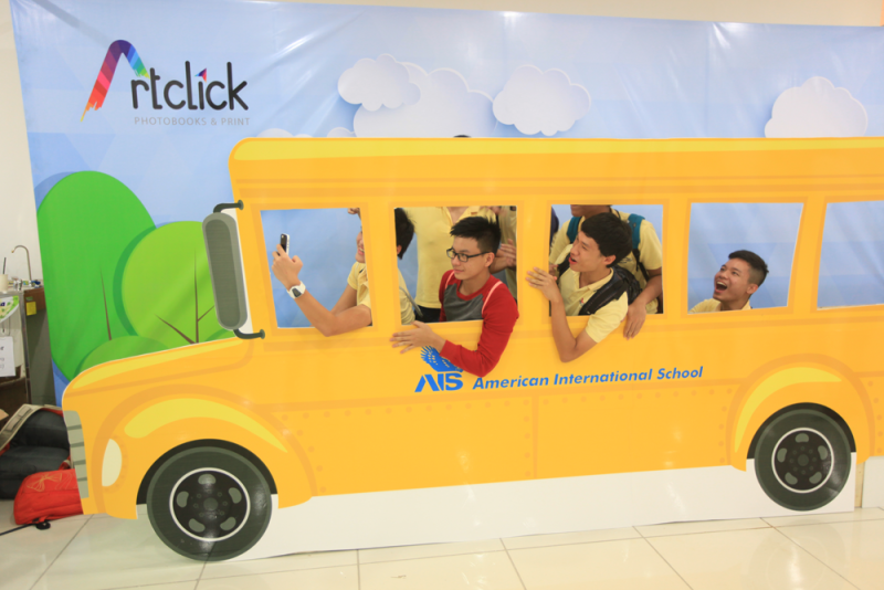 Dich Vu Thiet Ke Backdrop Dan Dung Chup Hinh Qua Tang Tai Cho Artclick 1