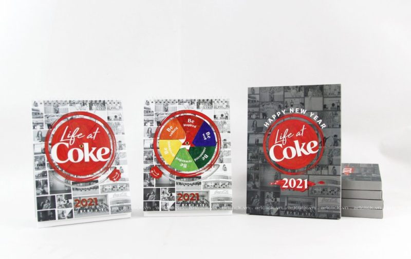 Lich Doc Quyen Doanh Nghiep Coca Cola 2021 Mau Do Chung To Yeu Coke Artclick