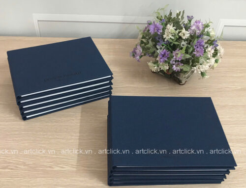 Quà Tặng Hội Nghị Cao Cấp – Khung Ảnh Bìa Bọc Da Dập Chìm Logo