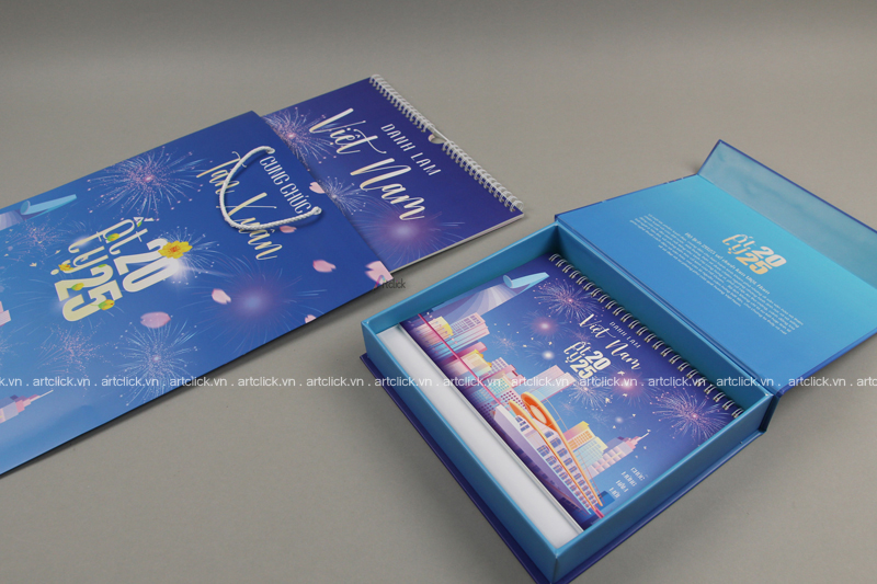 đặt in lịch để bàn