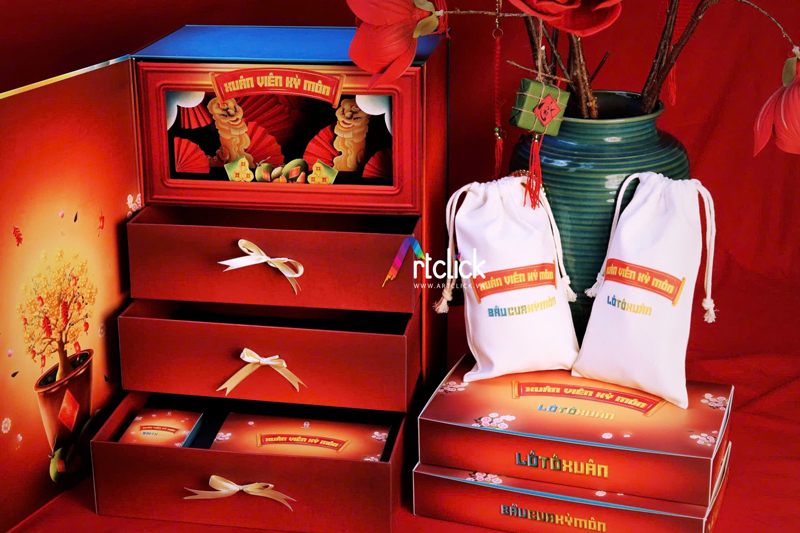 in vỏ hộp theo yêu cầu