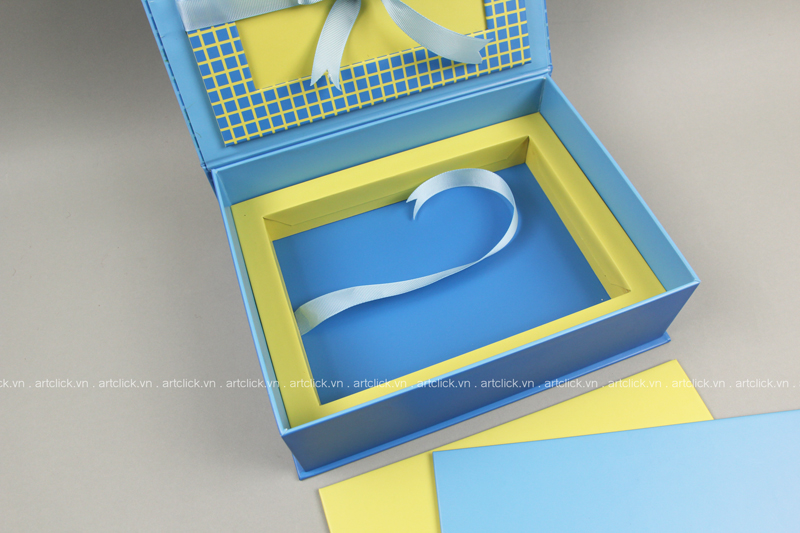 thiết kế hộp giấy theo yêu cầu